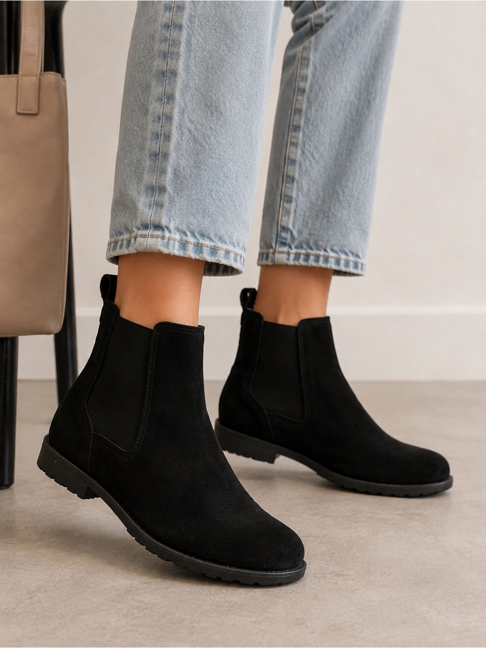 Jack Rogers Black Suede Margot Chelsea Lug Boots Preppy Basic Everyday